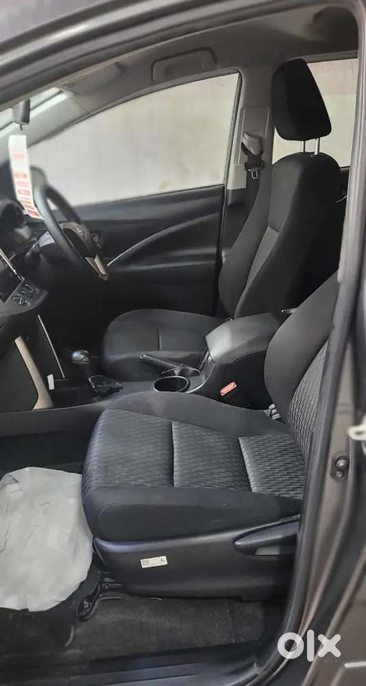 Toyota Innova Crysta Petrol 2022
