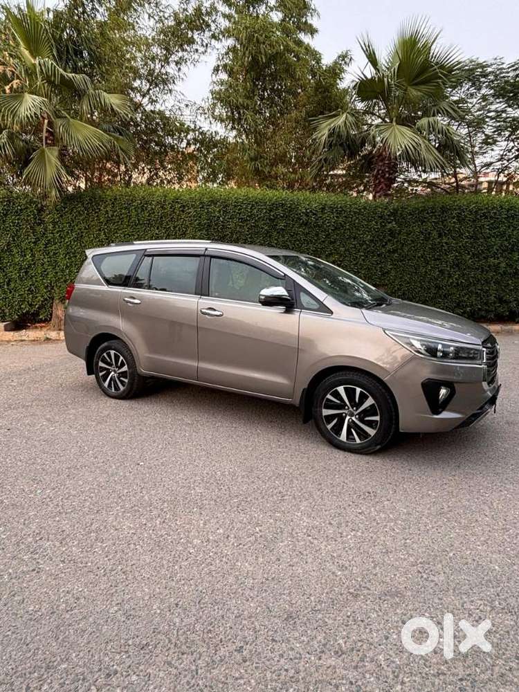 Toyota Innova Crysta 2.8z Automatic, 2021, Diesel