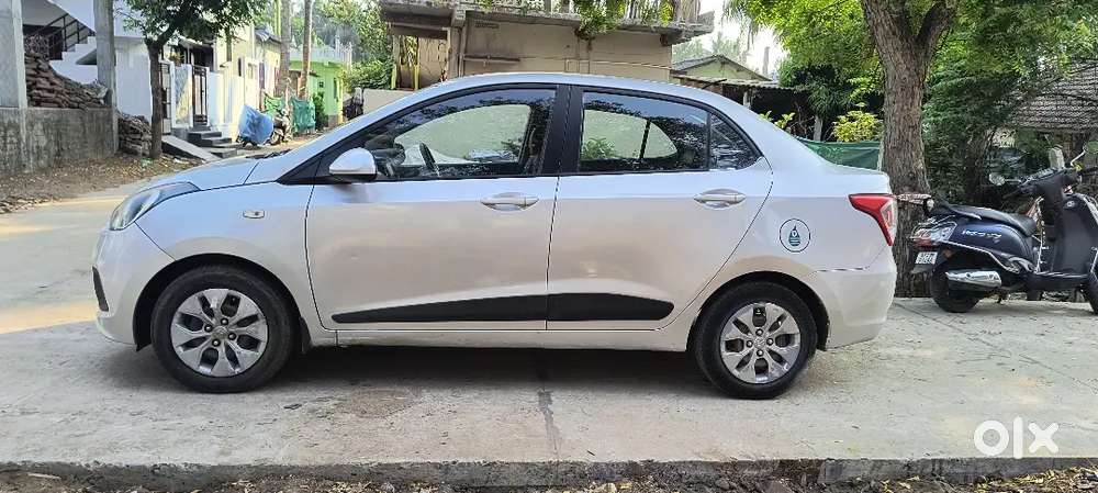 Hyundai Xcent 2017 Diesel 99000 Km Drive 1lak Sarvice Done