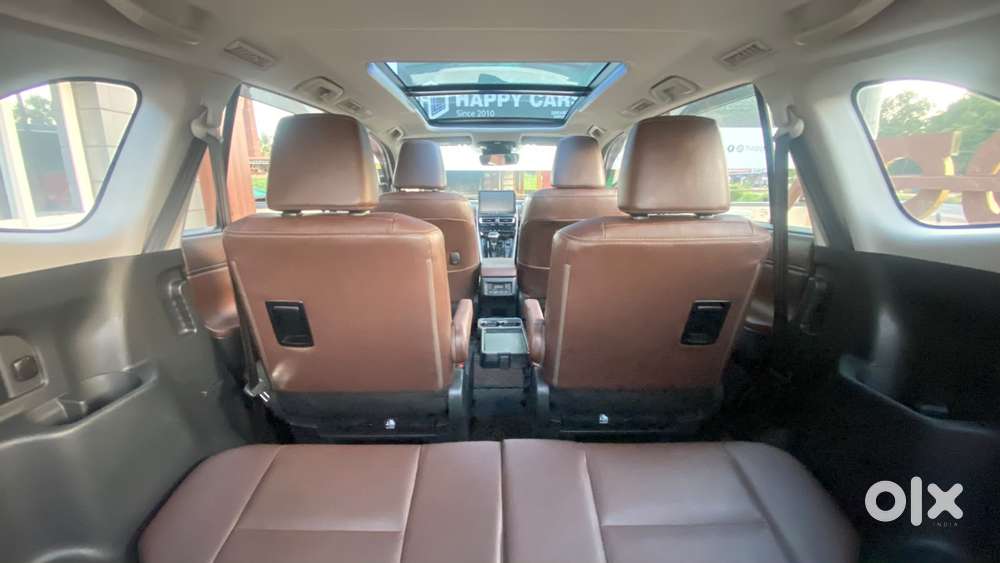 Toyota Innova Hycross 2.0 Zx (o) Hybrid 7 Str, 2025, Petrol