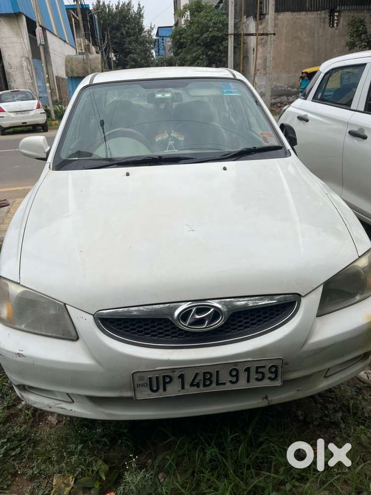 Hyundai Accent Petrol 2011