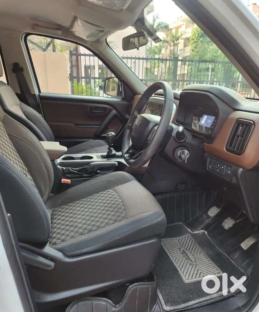 Mahindra Scorpio-n 2024 Petrol 15000 Km Driven