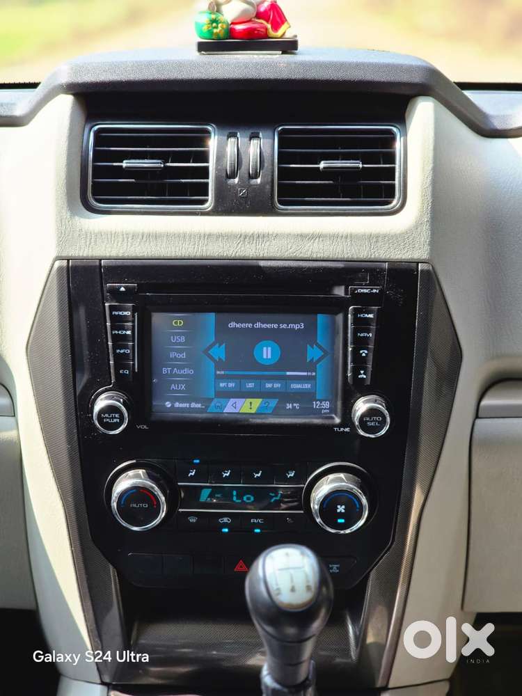 Mahindra Scorpio S10 8 Seater, 2015, Diesel