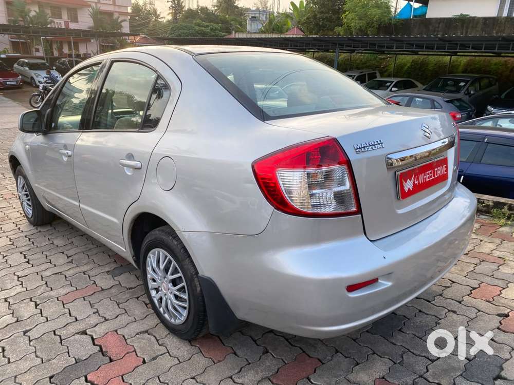 Maruti Suzuki Sx4 Vxi Bsiv, 2009, Petrol