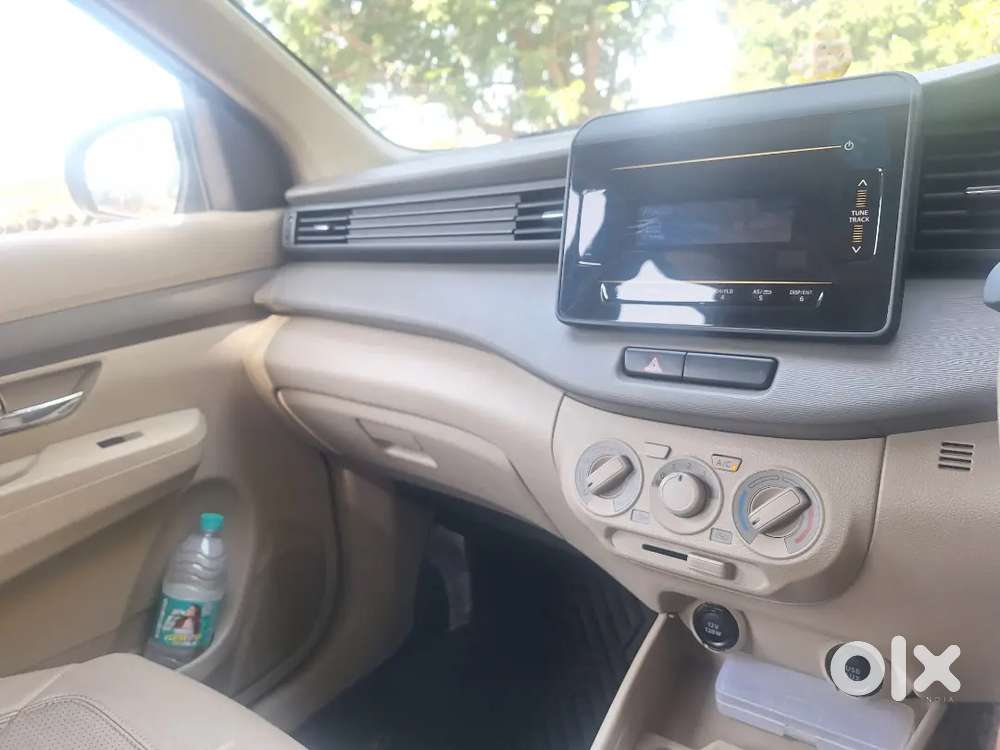 Maruti Suzuki Ertiga 2023 Petrol 25000 Km Driven