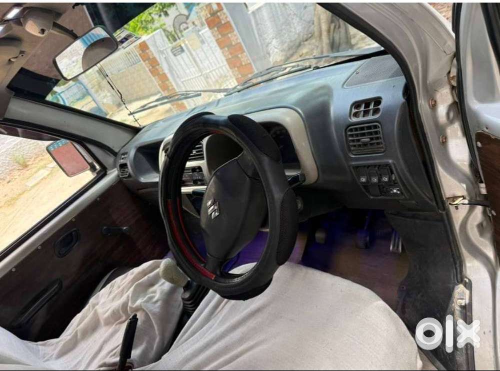 Maruti Suzuki Eeco 2012 Lpg Well Maintained