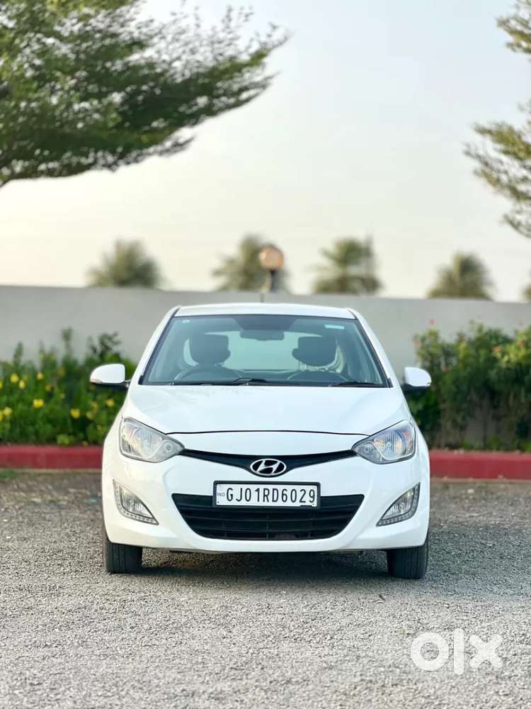 Hyundai I20 Sportz 1.4 Crdi, 2014, Diesel