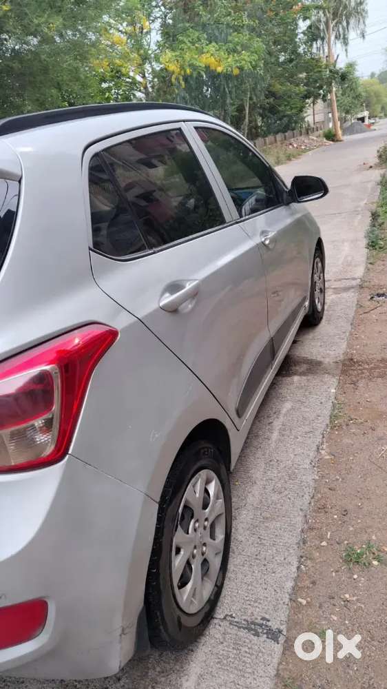 Hyundai I10 Sportz 2015