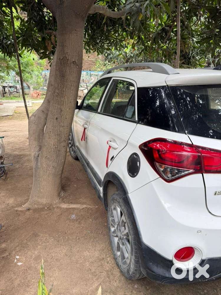 Hyundai I20 Active 2018 Petrol Well Maintained