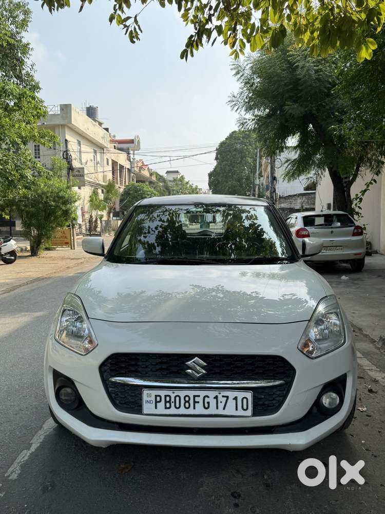 Maruti Suzuki Swift Vxi Optional, 2023, Petrol