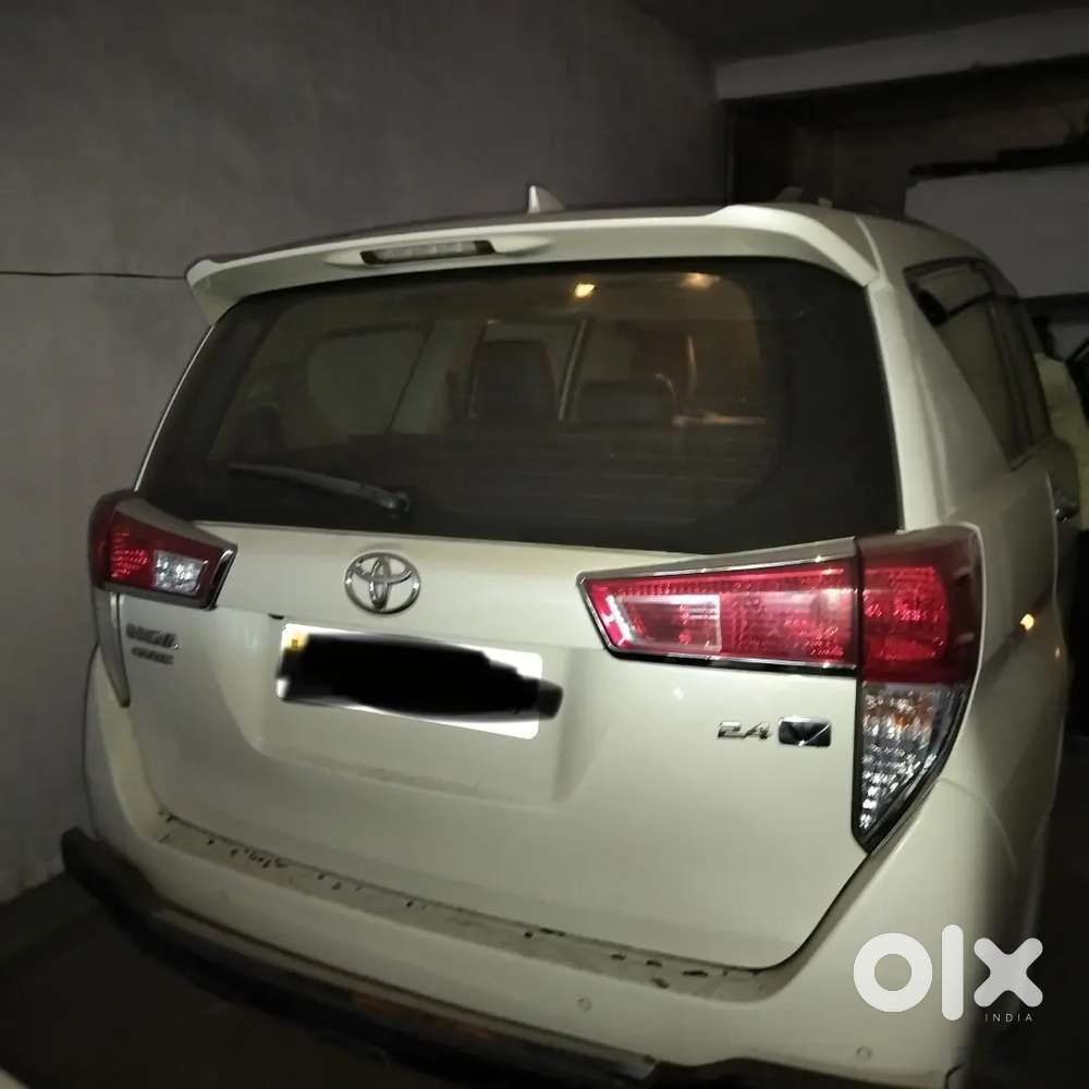 Toyota Innova Crysta 2020 Diesel 90400 Km Driven