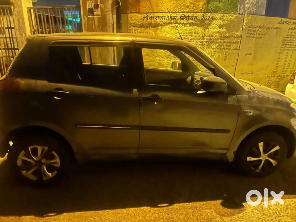 Insurance = Yes 
Owner =2nd 
Petrol+ Lpg
Screen Camera