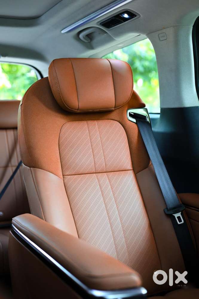 Mg M9 Ev, 2025, Electric