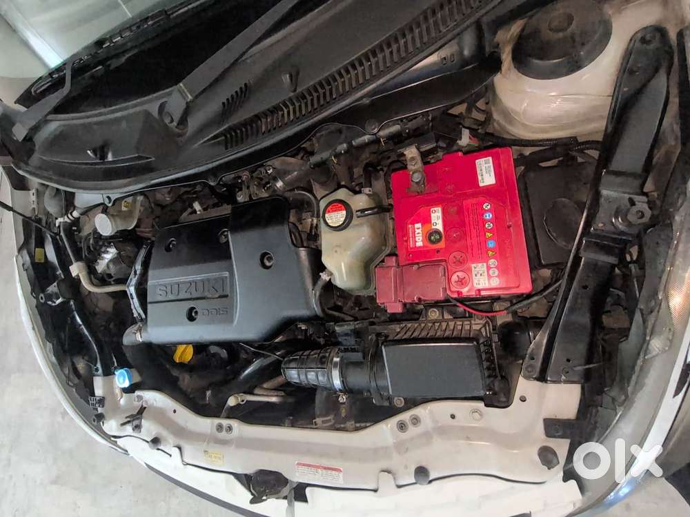 Maruti Suzuki Swift Dzire Amt Zdi, 2016, Diesel