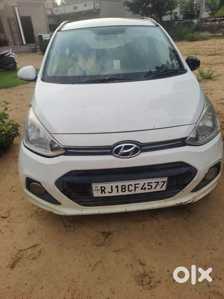 Hyundai Grand I10 Sportz 2015