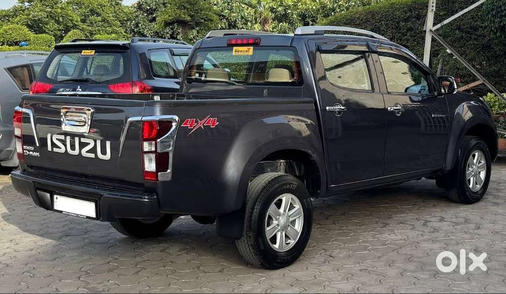 Isuzu V-cross 4wd Manual 2020, 48000 Kms Haryana Registration..