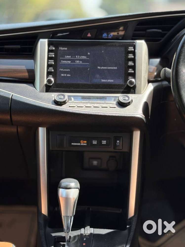 Toyota Innova Crysta Zx 2.4 Diesel 7 Seater, 2022, Diesel