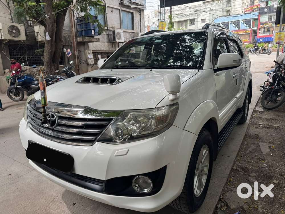 Toyota Fortuner Diesel 2013