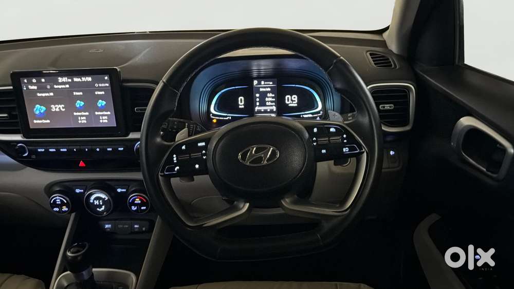 Hyundai Venue 1.0 Sx (o) Turbo Dct, 2023, Petrol