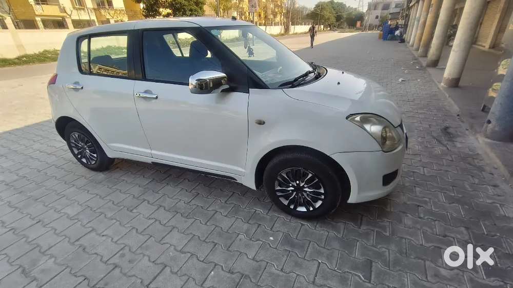 Maruti Suzuki Swift 2010