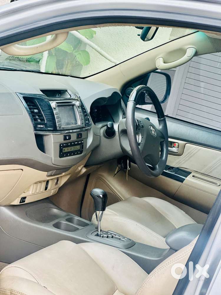 Toyota Fortuner 4x2 At 2.8 Diesel, 2012, Diesel