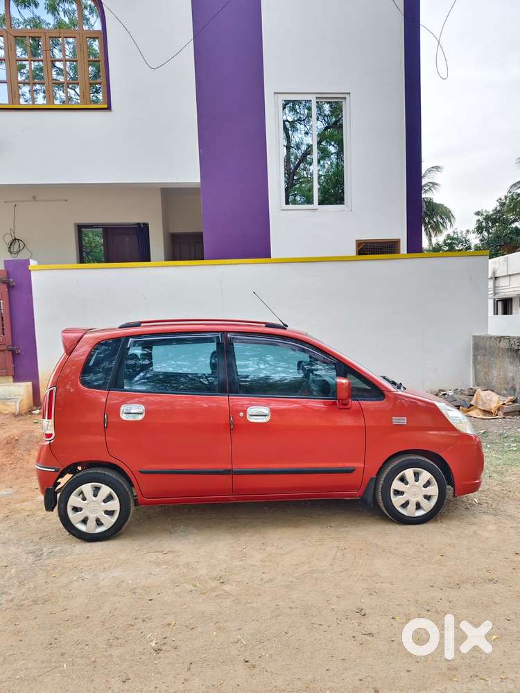 Maruti Suzuki Zen Estilo, 2013, Petrol