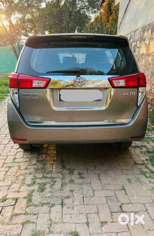 Toyota Innova Crysta 2.4 G Mt 8s, 2018, Diesel