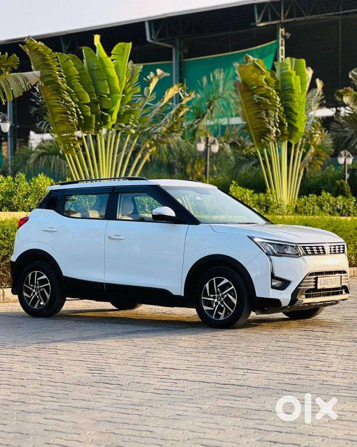 Mahindra Xuv300 W8 Option Diesel, 2024, Diesel