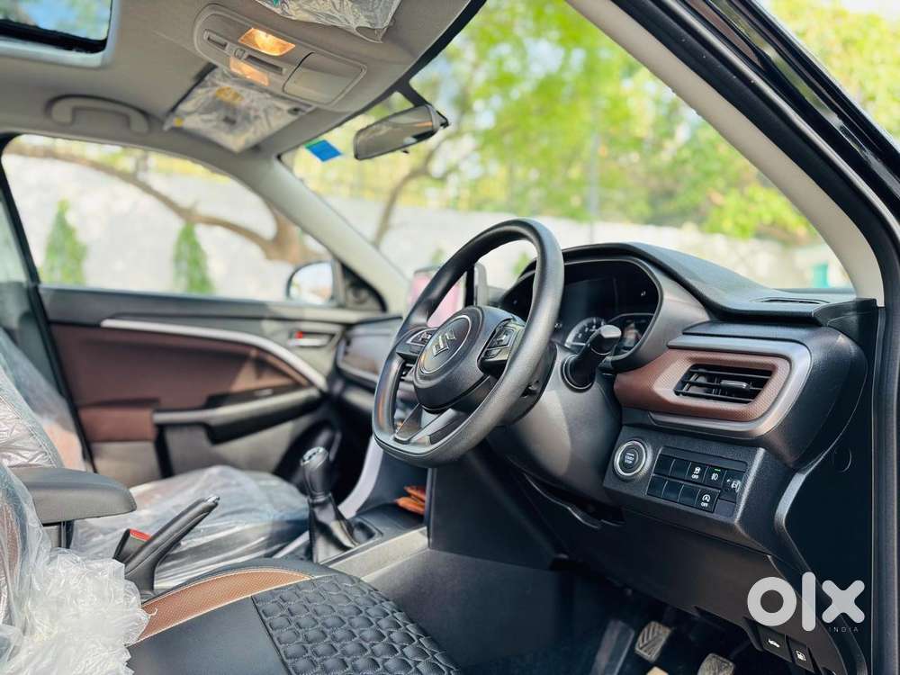 Maruti Suzuki Brezza 1.5 Zxi Plus Smart Hybrid, 2024, Petrol