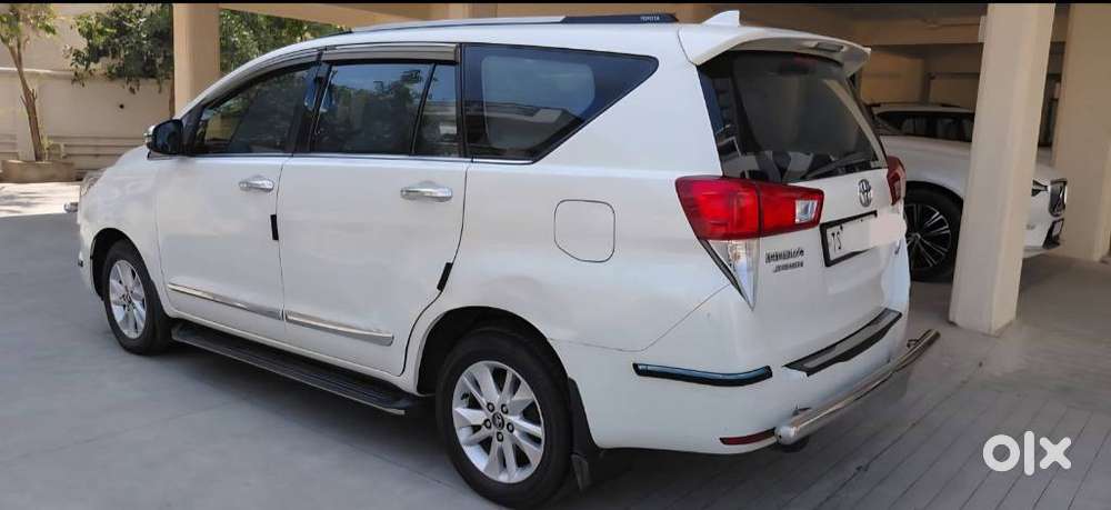 Toyota Innova Crysta 2.4 V 8 Str, 2019, Diesel