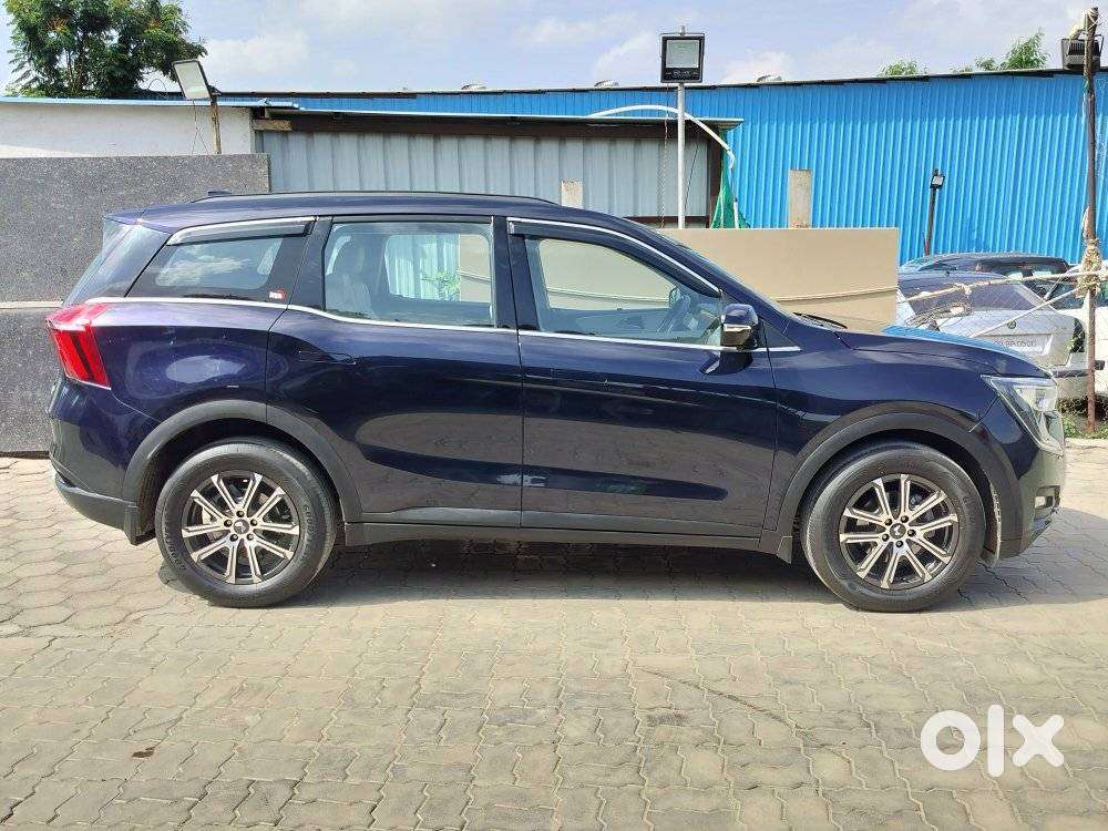 Mahindra Xuv700 2.2 Ax 7 Diesel At Str, 2023, Diesel