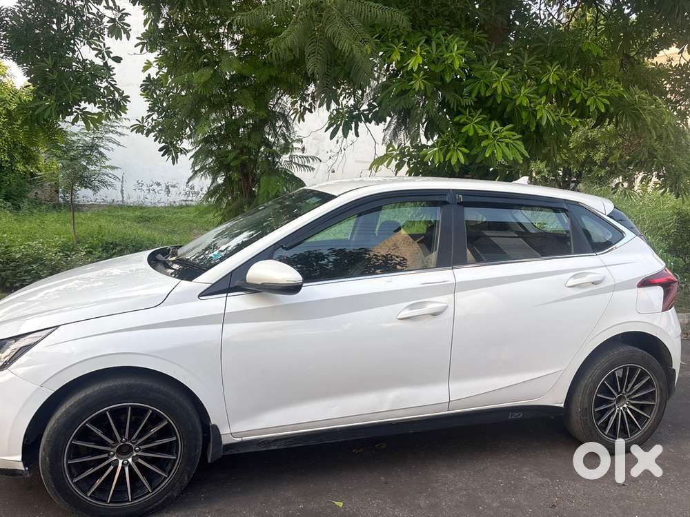 Hyundai New I20 Diesel Good Condition With Alloys