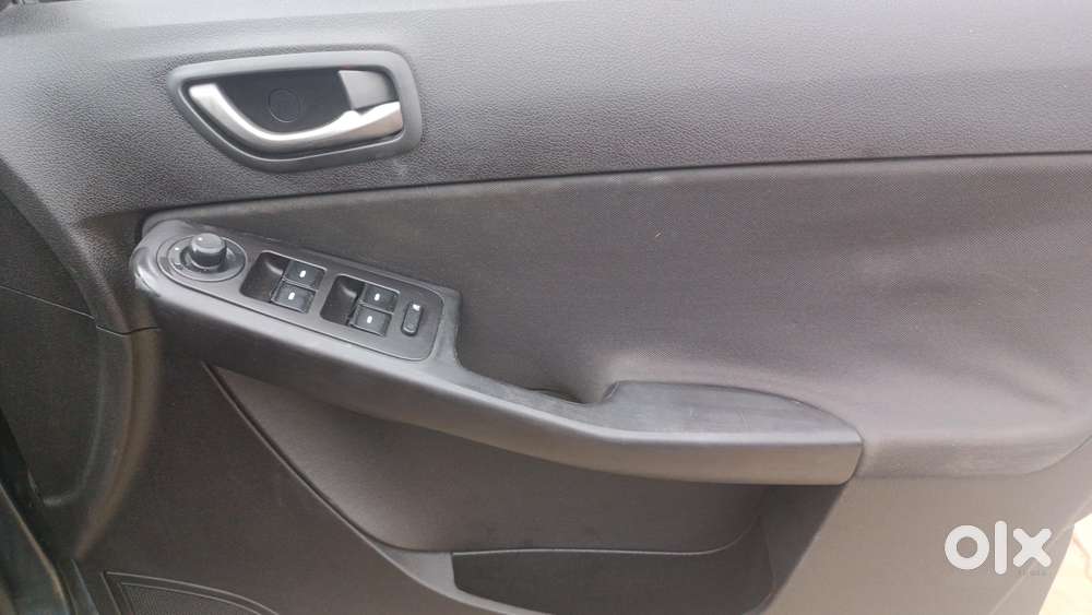 Tata Zest 1.2 Revotron Xt, 2014, Petrol