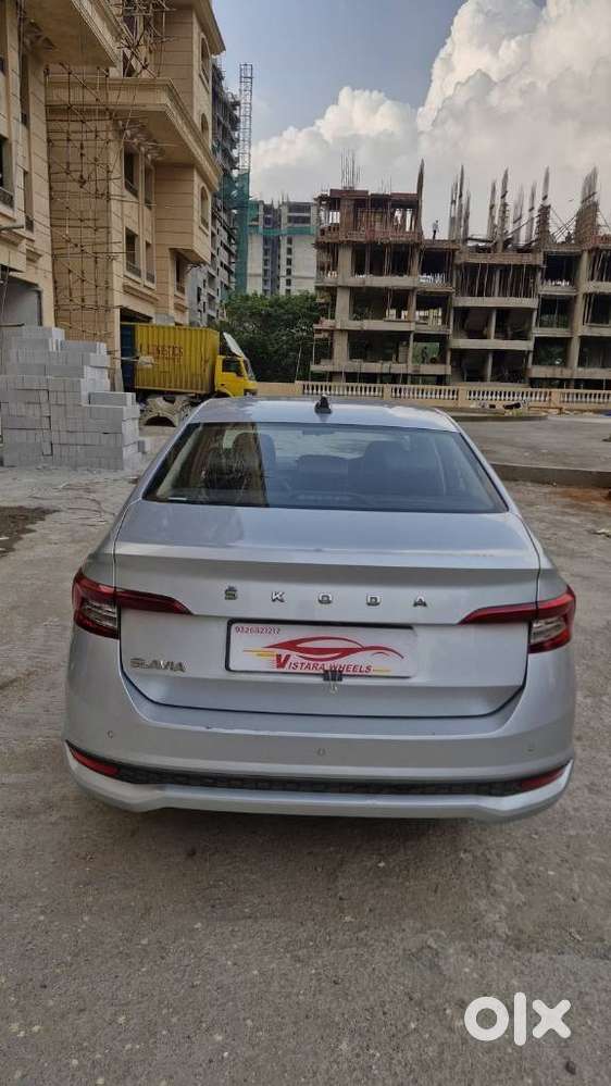 Skoda Slavia 1.0 Ambition Tsi At, 2022, Petrol