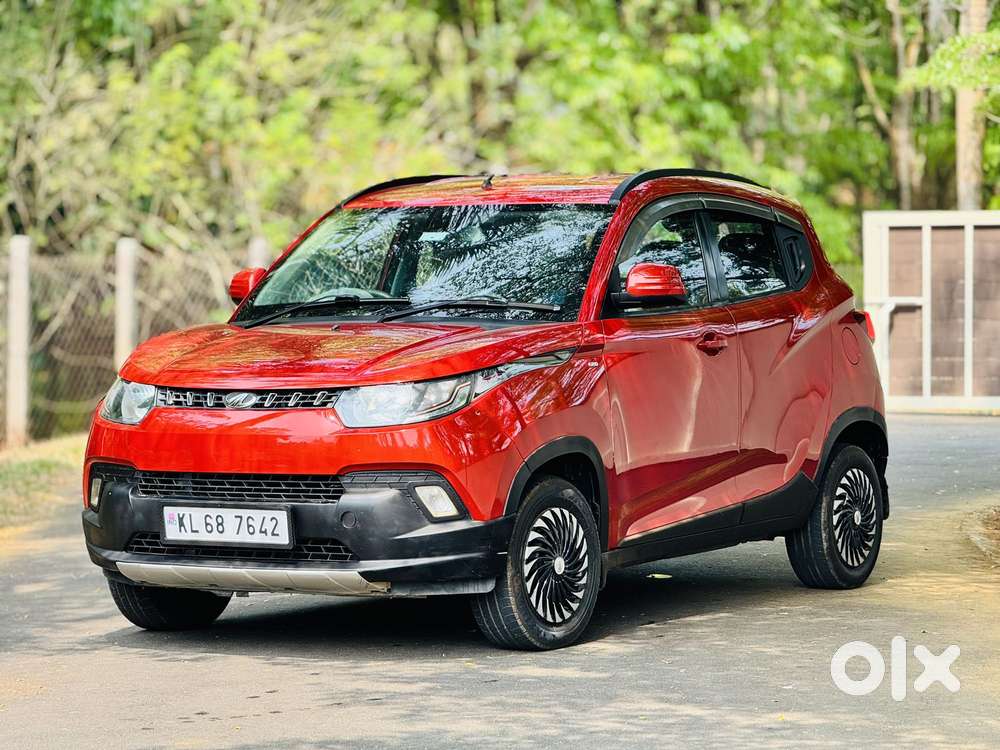 Mahindra Kuv 100