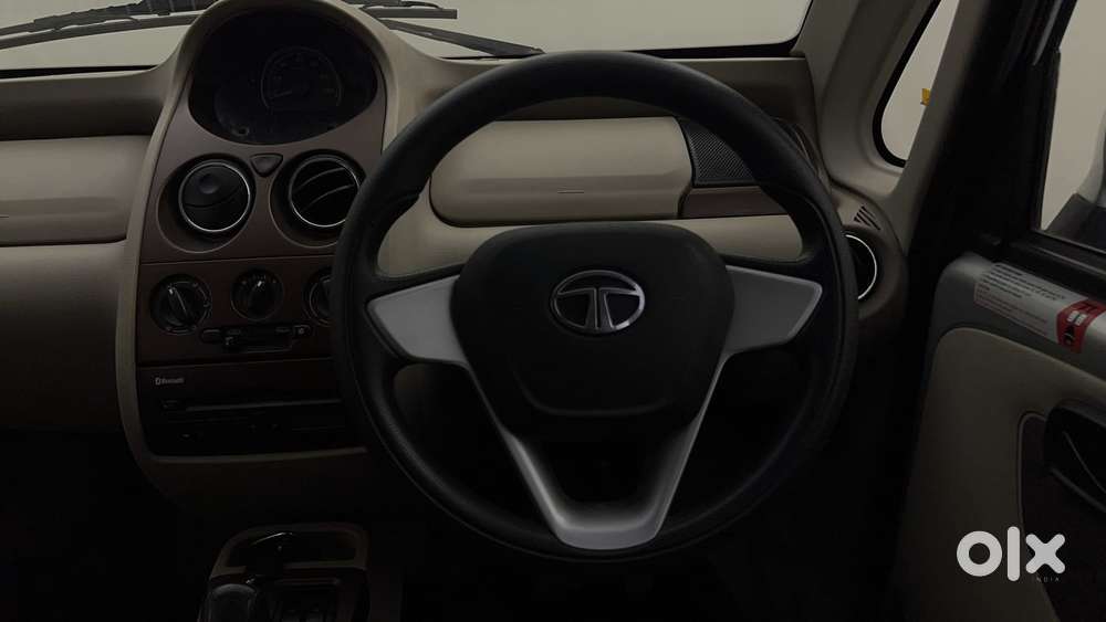 Tata Nano Xta, 2016, Petrol