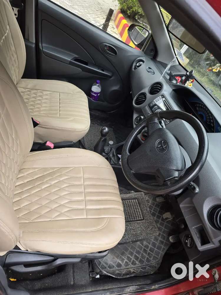 Toyota Etios 1.5 G 2013