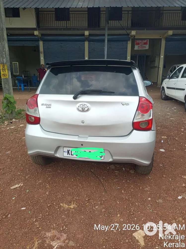 Toyota Etios 2015 Diesel 110000 Km Driven