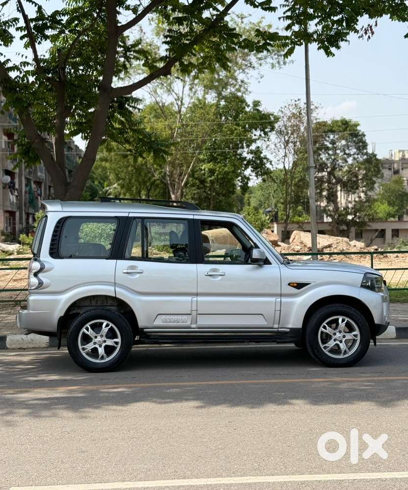 Mahindra Scorpio S10 7 Seater, 2017, Diesel