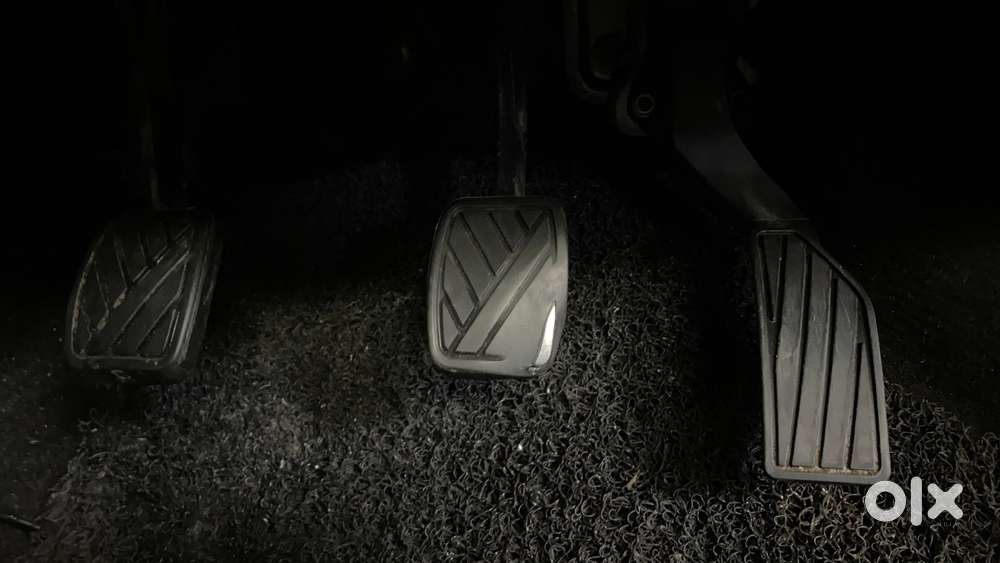 Maruti Suzuki Swift 1.2 Lxi (o), 2015, Petrol