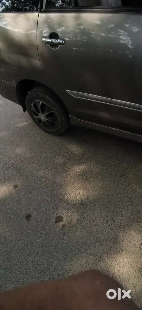 Toyota Innova 2006 Diesel 201000 Km Driven