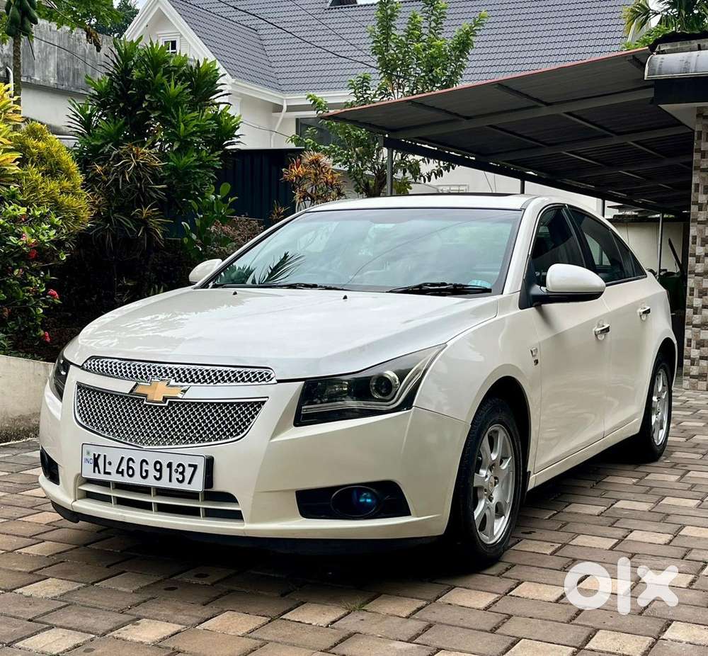 Low Km Chevrolet Cruze Ltz 2013 Very Good Condition Accident Free