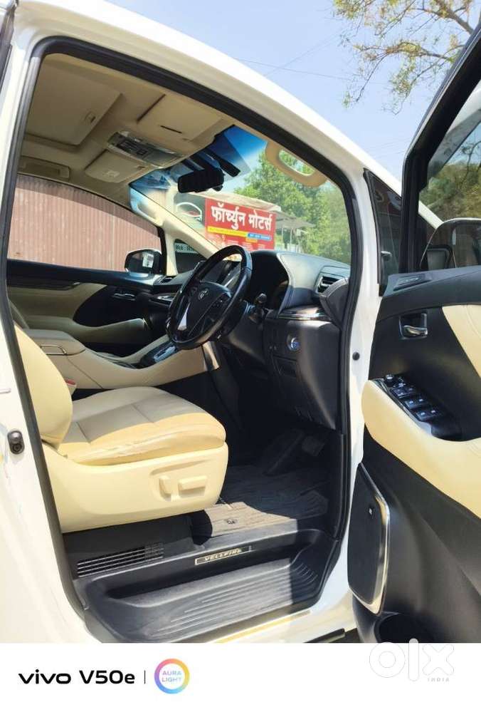 Toyota Vellfire 2.5 Hybrid, 2020, Petrol