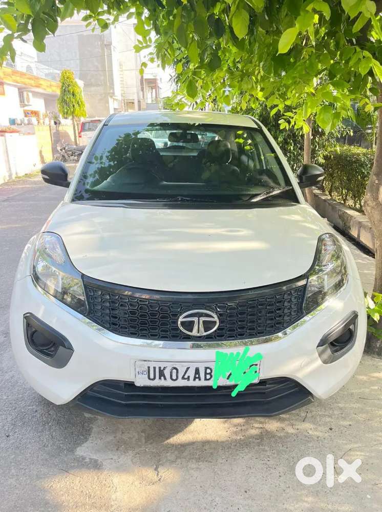Tata Nexon 2018 Diesel 75000 Km Driven,1st Owner , Insurance Valid