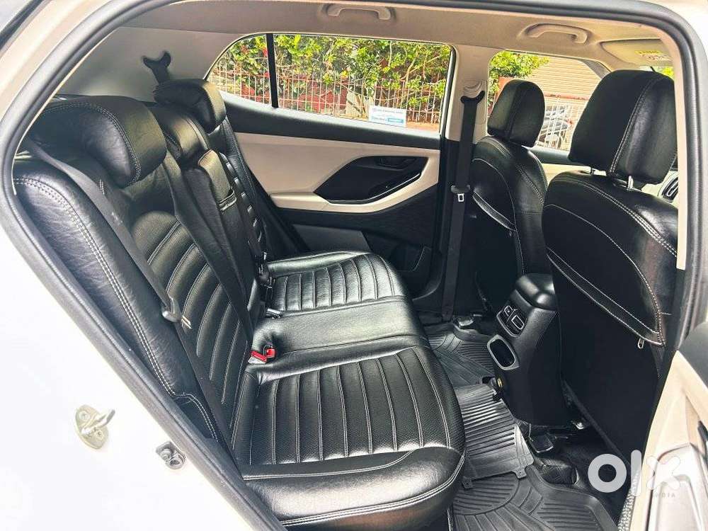 Hyundai Creta 1.5 EX Petrol, 2023, Petrol