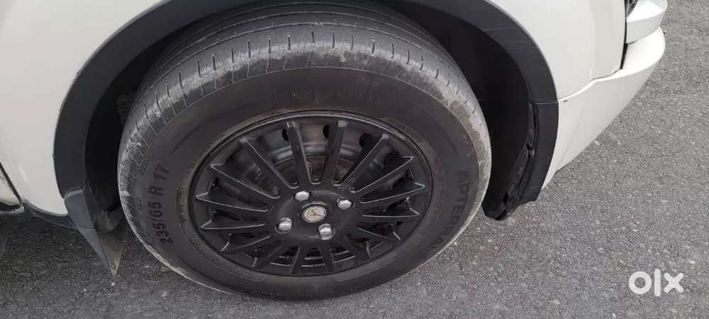 Mahindra Xuv500 2014 Diesel 197000 Km Driven
