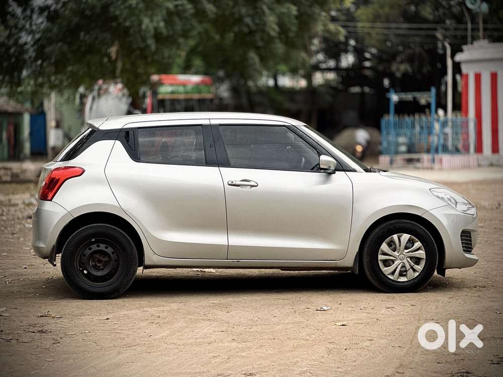 Maruti Suzuki Swift Vvt Vxi, 2021, Petrol