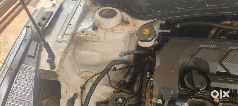 Kia Seltos 2019 At 1.5 G Ivt Htx Just Run 29000 Kms