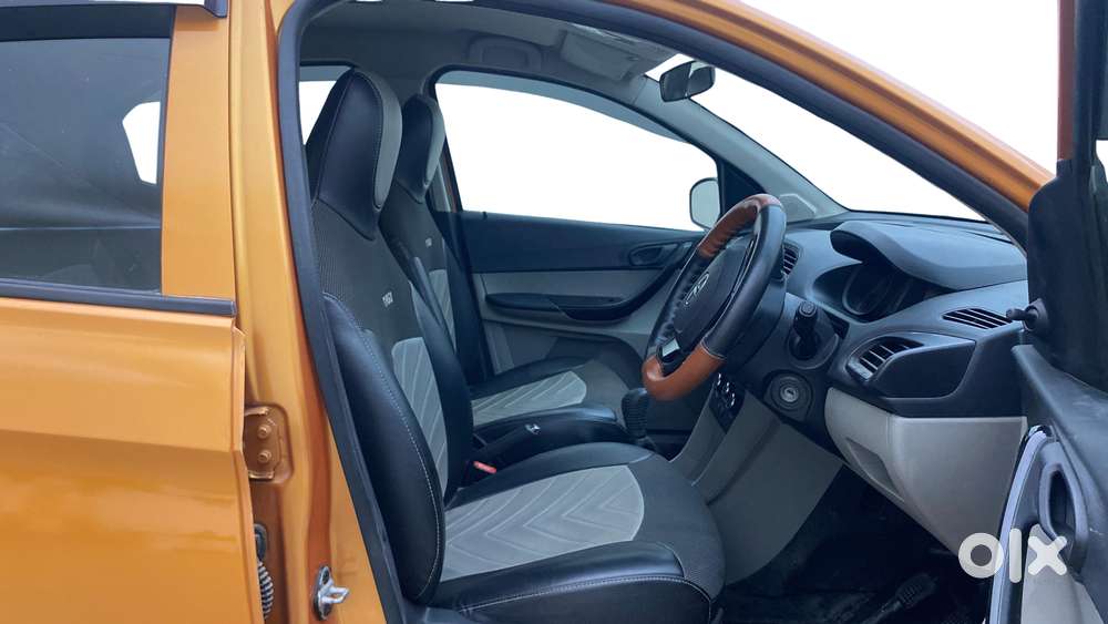Tata Tiago 1.2 Revotron Xm, 2018, Petrol