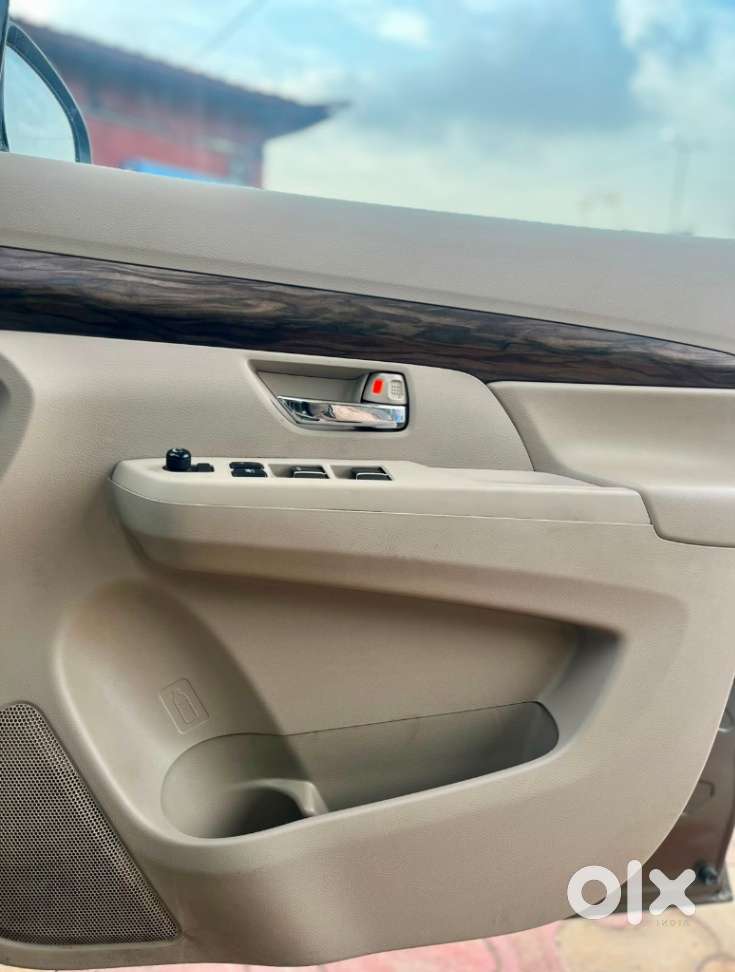 Maruti Suzuki Ertiga Zxi Plus Petrol, 2019